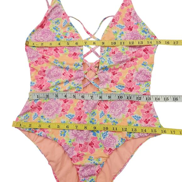 Dippin Daisys Swimsuit Womens XL Pink Bliss One-Piece Floral Summer Pool Beach - Picture 11 of 11